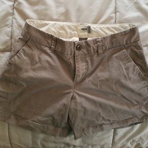 Old navy Gray chino shorts 4"